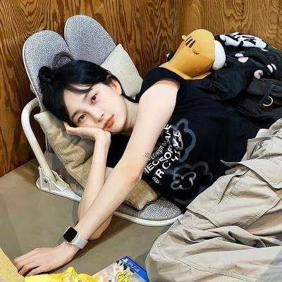 绿野嬉春
